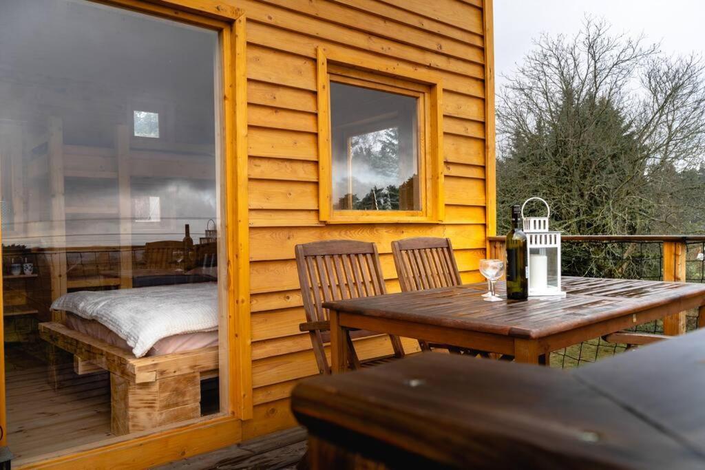 Tiny House Chrastna Vselibice Exterior photo